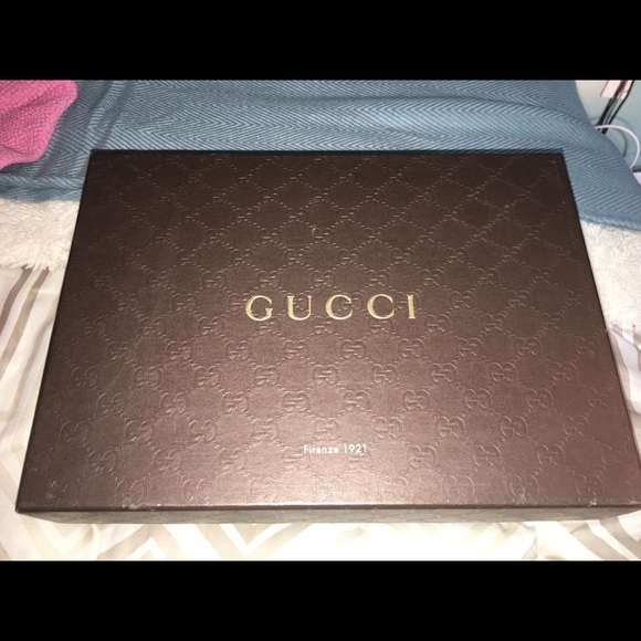 GUCCI Vernice Pumps Size EURO 39 !! - Picture 3 of 8